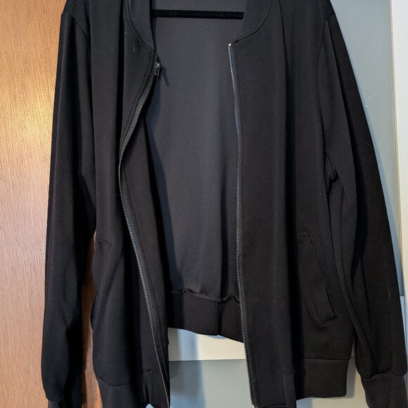 Bomber jacket - Picture 1 of 2